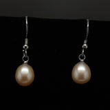 Freshwater pearl earrings - Teardrop white