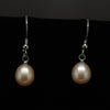 Freshwater pearl earrings - Teardrop white
