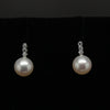 Freshwater pearl stud earrings - White