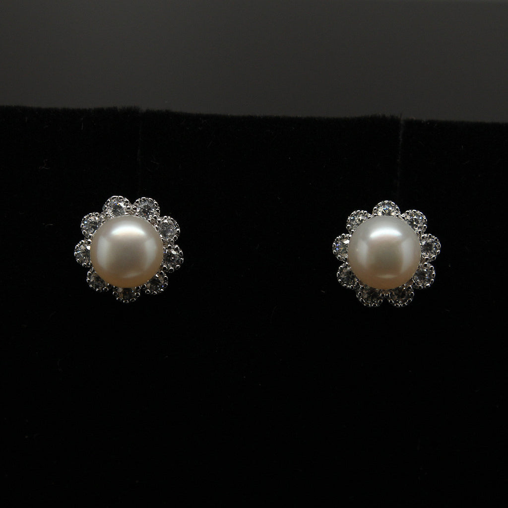Freshwater pearl earrings - Purity