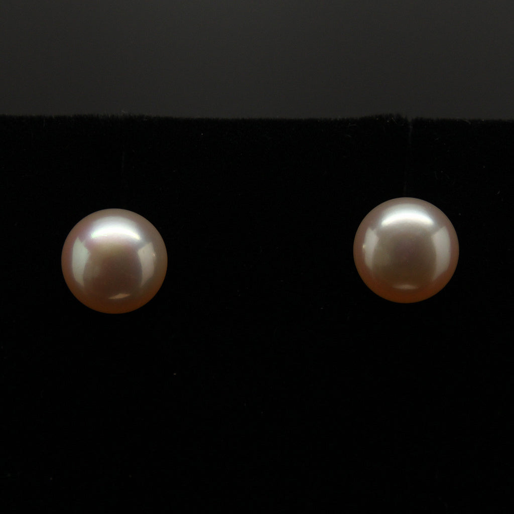 Freshwater pearl stud earrings - Powder