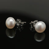 Freshwater pearl stud earrings - White