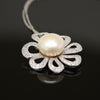 Freshwater pearl pendant radiant flower - Silver chain
