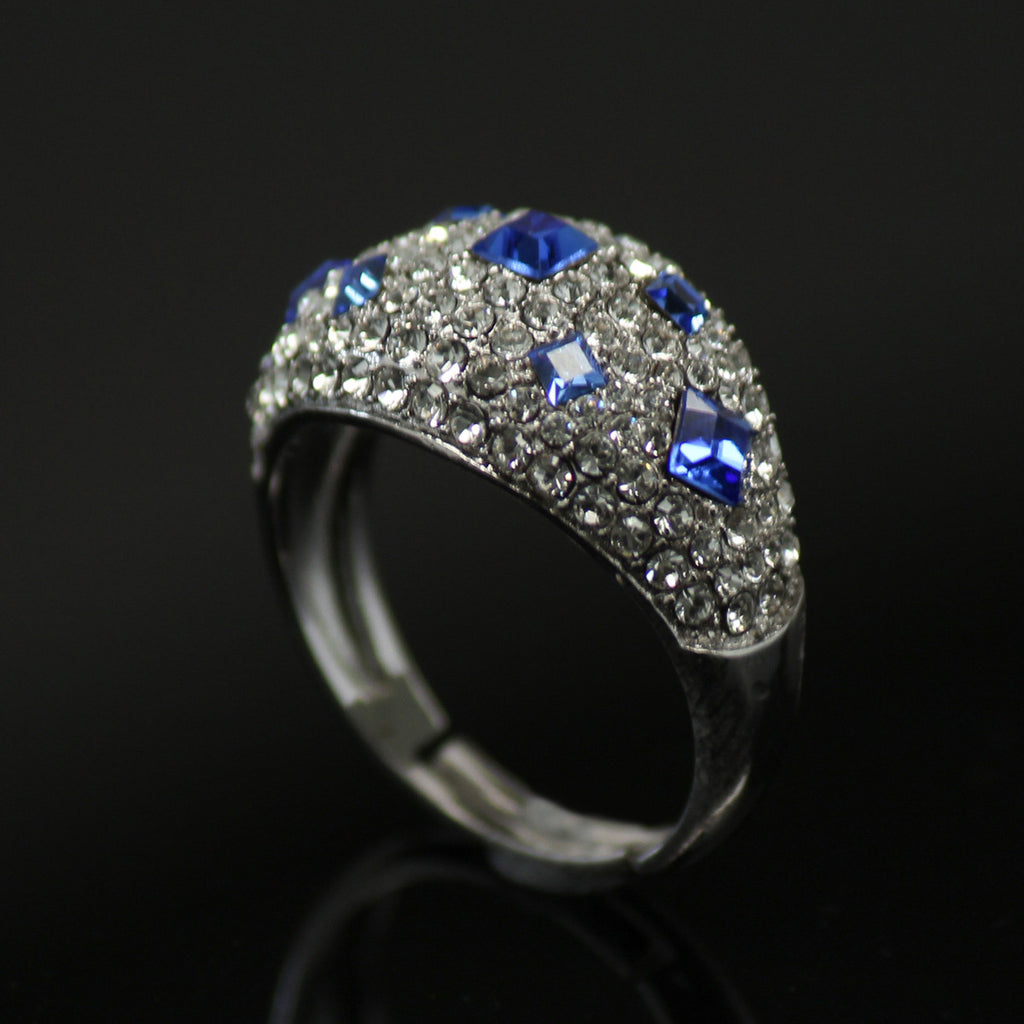 Synthetic diamond - 2 piece jewelry set (Necklace and ring)